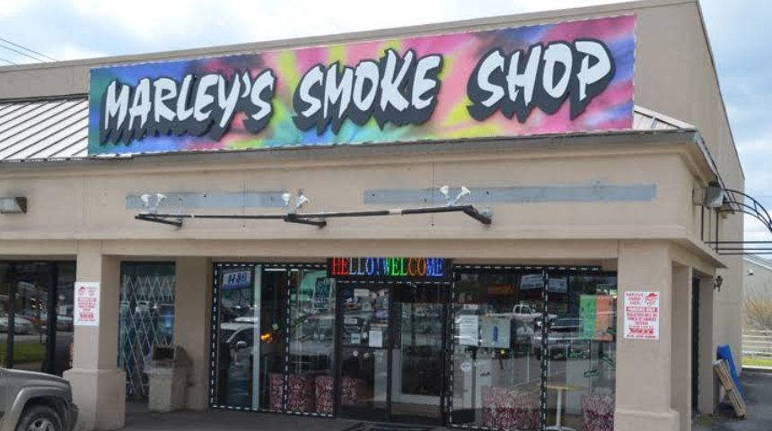 Marleys West smoke shop in Nashville
